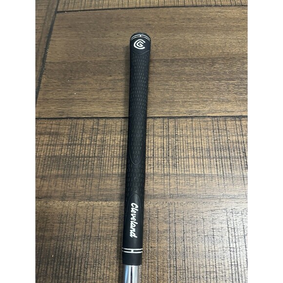 Cleveland Tour Action TA5 4 Iron. Steel Shaft Regular Flex. RH 39” Good Grip - Picture 7 of 7
